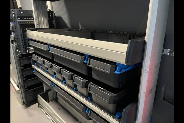 Volkswagen Crafter Automaat DSG Servicewagen 35 2.0 TDI euro6 140PK L3H2 (oude L2H1) Highline 3Persoons, SORTIMO, RIJKLAARPRIJS