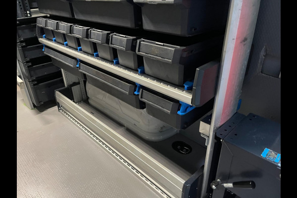 Volkswagen Crafter Automaat DSG Servicewagen 35 2.0 TDI euro6 140PK L3H2 (oude L2H1) Highline 3Persoons, SORTIMO, RIJKLAARPRIJS