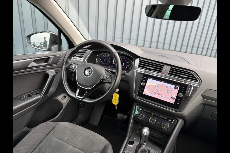 Volkswagen Tiguan 1.5 TSI ACT Highline Business R | LED | Trekhaak wegkl. | Elk. A-klep | Stoelverw. | Prijs Rijklaar!! Volkswagen Tiguan 1.5 TSI ACT Highline Business R | LED | Trekhaak wegkl. | Elk. A-klep | Stoelverw. | Prijs Rijklaar!!