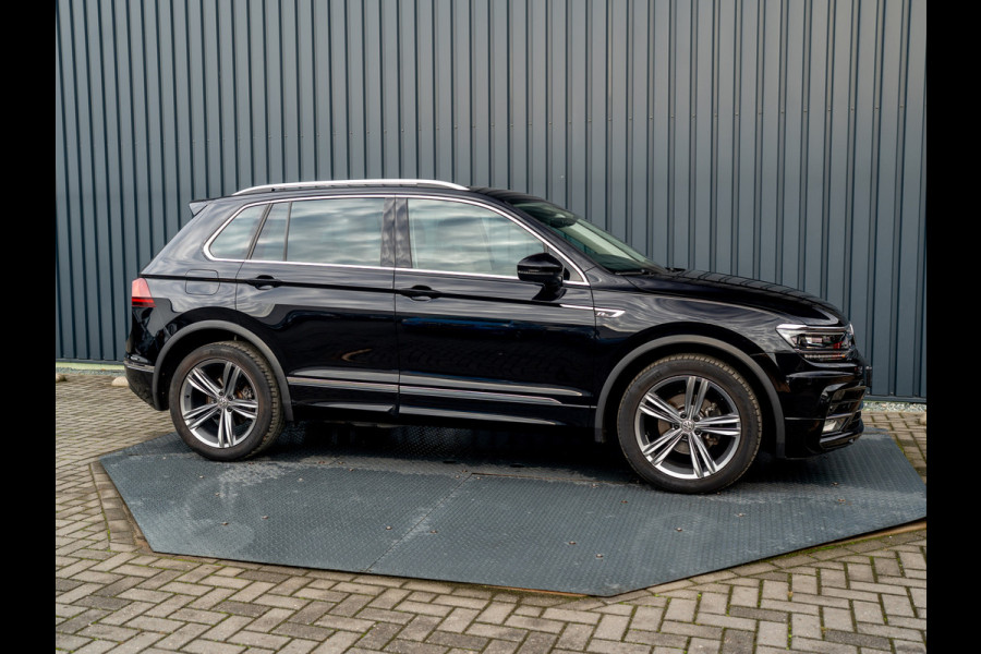 Volkswagen Tiguan 1.5 TSI ACT Highline Business R | LED | Trekhaak wegkl. | Elk. A-klep | Stoelverw. | Prijs Rijklaar!! Volkswagen Tiguan 1.5 TSI ACT Highline Business R | LED | Trekhaak wegkl. | Elk. A-klep | Stoelverw. | Prijs Rijklaar!!