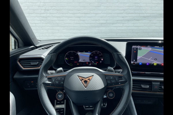 CUPRA Leon Sportstourer 1.4 e-Hybrid VZ Performance | Pano | Camera | CarPlay | ACC | LED | Keyless | 19 inch