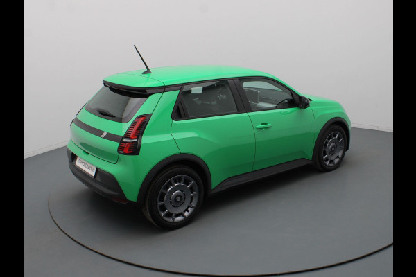 Renault 5 120pk urban range evolution 40 kWh Automaat Cruise | Climate | Carplay | Parkeersens. achter | Renault 5 120pk urban range evolution 40 kWh Automaat Cruise | Climate | Carplay | Parkeersens. achter |