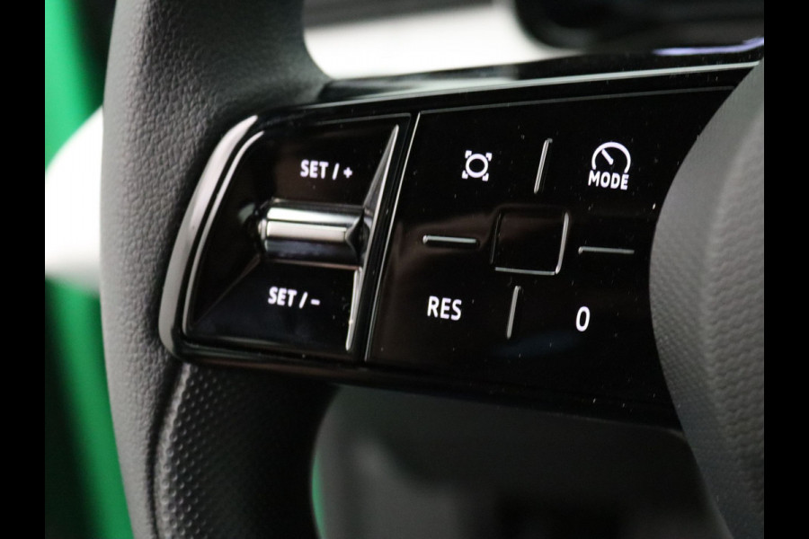 Renault 5 120pk urban range evolution 40 kWh Automaat Cruise | Climate | Carplay | Parkeersens. achter | Renault 5 120pk urban range evolution 40 kWh Automaat Cruise | Climate | Carplay | Parkeersens. achter |