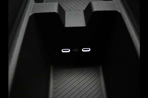 Renault 5 120pk urban range evolution 40 kWh Automaat Cruise | Climate | Carplay | Parkeersens. achter | Renault 5 120pk urban range evolution 40 kWh Automaat Cruise | Climate | Carplay | Parkeersens. achter |