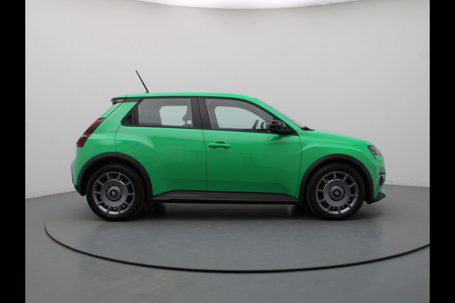 Renault 5 120pk urban range evolution 40 kWh Automaat Cruise | Climate | Carplay | Parkeersens. achter | Renault 5 120pk urban range evolution 40 kWh Automaat Cruise | Climate | Carplay | Parkeersens. achter |