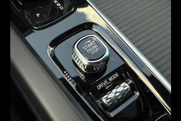 Volvo XC60 2.0 B5 Exclusive Pano|H&K|Adap Cruise|HuD|360cam