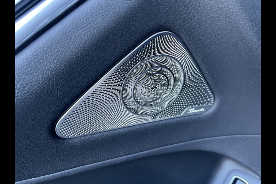 Mercedes-Benz S-Klasse 580 e 4MATIC Lang AMG Line panoramadak vol vol 4 wiel stuur Mercedes-Benz S-Klasse 580 e 4MATIC Lang AMG Line panoramadak vol vol 4 wiel stuur