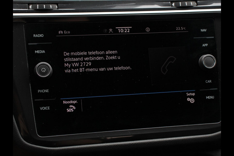 Volkswagen Tiguan Allspace 1.5 TSI DSG7 MOVE DEMO 7-Persoons Trekhaak Navigatie Apple Carplay/Android Auto Camera Parkeersensoren Adaptive Cruise Control  Winterpack Full LED Climate Control