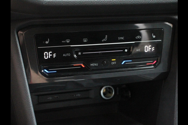 Volkswagen Tiguan Allspace 1.5 TSI DSG7 MOVE DEMO 7-Persoons Trekhaak Navigatie Apple Carplay/Android Auto Camera Parkeersensoren Adaptive Cruise Control  Winterpack Full LED Climate Control