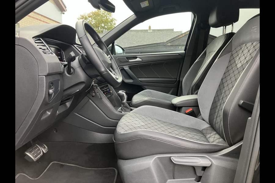 Volkswagen Tiguan 2.0 TDI R-Line Business+ | Black Style | Trekhaak | LED | ACC