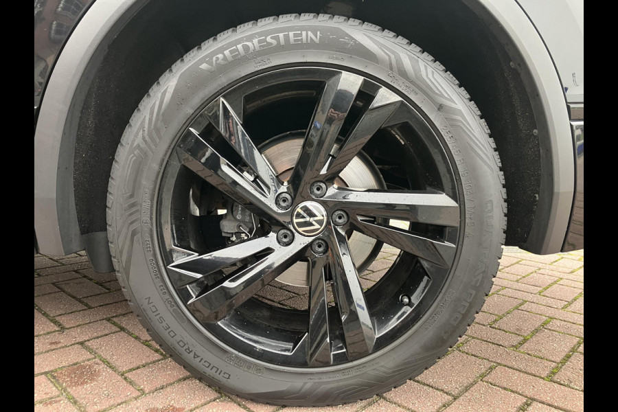 Volkswagen Tiguan 2.0 TDI R-Line Business+ | Black Style | Trekhaak | LED | ACC