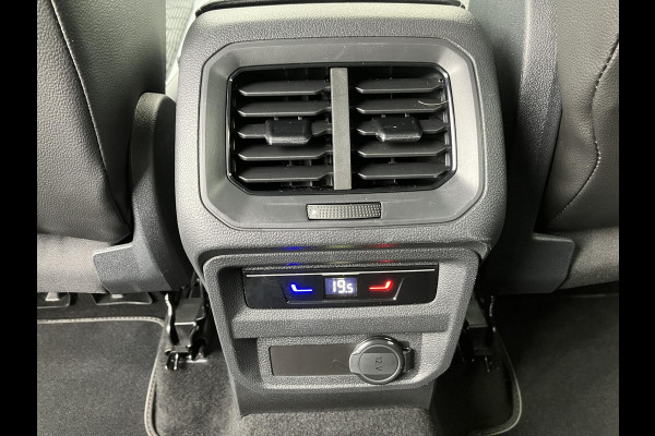 Volkswagen Tiguan 2.0 TDI R-Line Business+ | Black Style | Trekhaak | LED | ACC