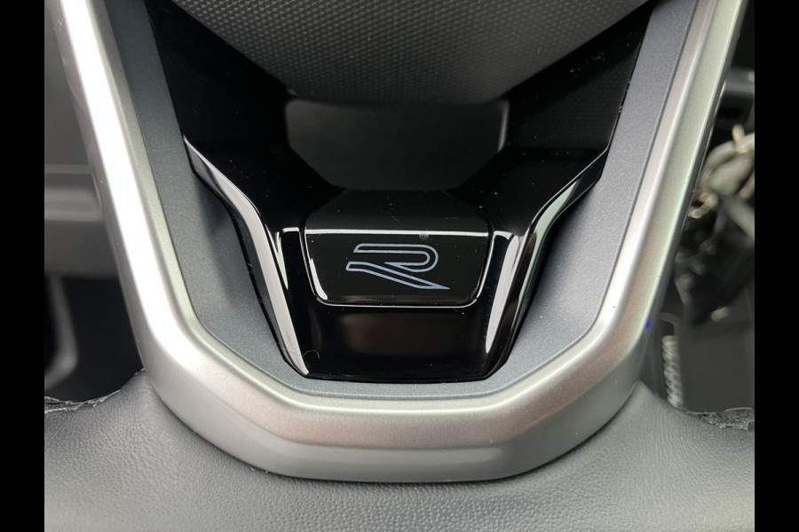 Volkswagen Tiguan 2.0 TDI R-Line Business+ | Black Style | Trekhaak | LED | ACC