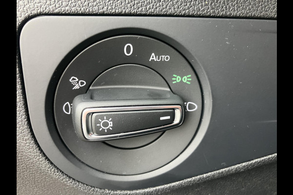 Volkswagen Tiguan 2.0 TDI R-Line Business+ | Black Style | Trekhaak | LED | ACC