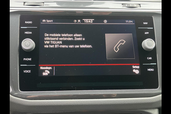 Volkswagen Tiguan 2.0 TDI R-Line Business+ | Black Style | Trekhaak | LED | ACC