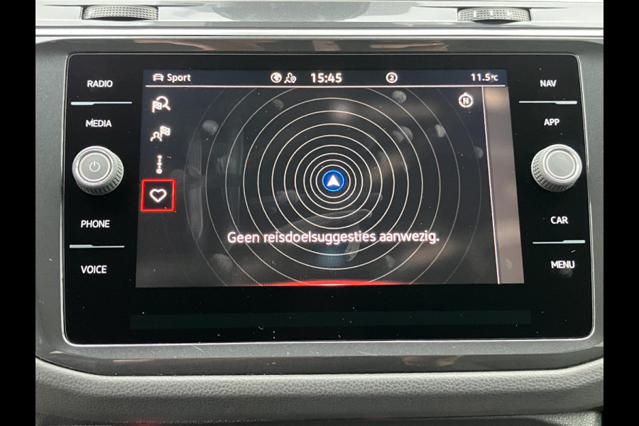 Volkswagen Tiguan 2.0 TDI R-Line Business+ | Black Style | Trekhaak | LED | ACC