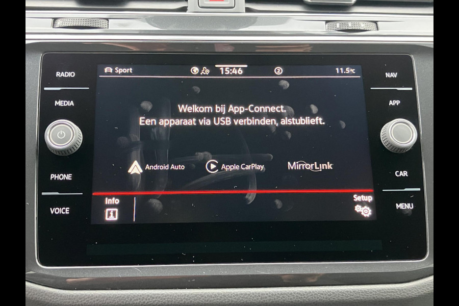 Volkswagen Tiguan 2.0 TDI R-Line Business+ | Black Style | Trekhaak | LED | ACC