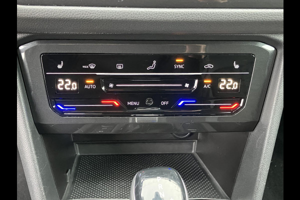 Volkswagen Tiguan 2.0 TDI R-Line Business+ | Black Style | Trekhaak | LED | ACC