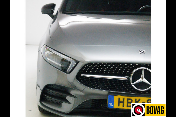 Mercedes-Benz A-Klasse 250 e Premium Plus AMG 218 PK | Pano | Leer | Head-up | Trekhaak Widescreen, 19 inch, 360 camera, VOL!!! Mercedes-Benz A-Klasse 250 e Premium Plus AMG 218 PK | Pano | Leer | Head-up | Trekhaak Widescreen, 19 inch, 360 camera, VOL!!!