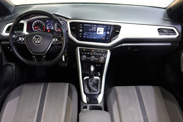 Volkswagen T-Roc Cabrio 1.5 TSI R-Line DSG NAVI PDC ACC Park+Side Ass. '21