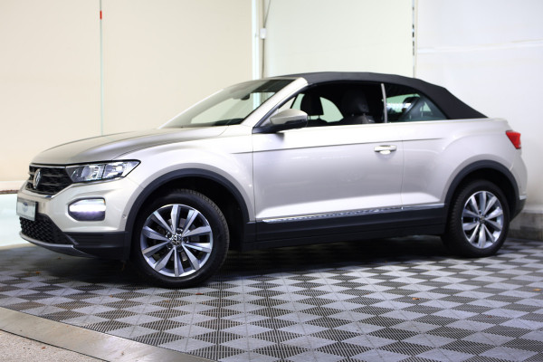 Volkswagen T-Roc Cabrio 1.5 TSI R-Line DSG NAVI PDC ACC Park+Side Ass. '21