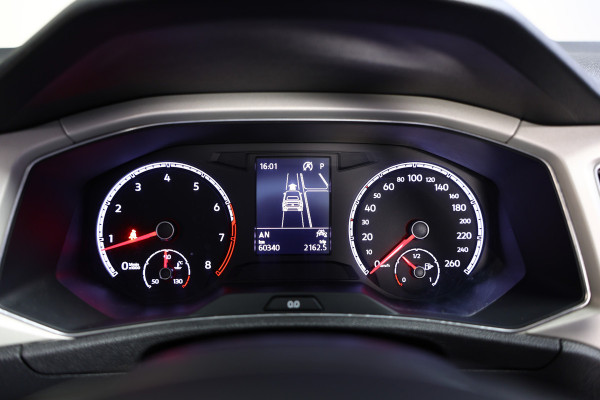 Volkswagen T-Roc Cabrio 1.5 TSI R-Line DSG NAVI PDC ACC Park+Side Ass. '21