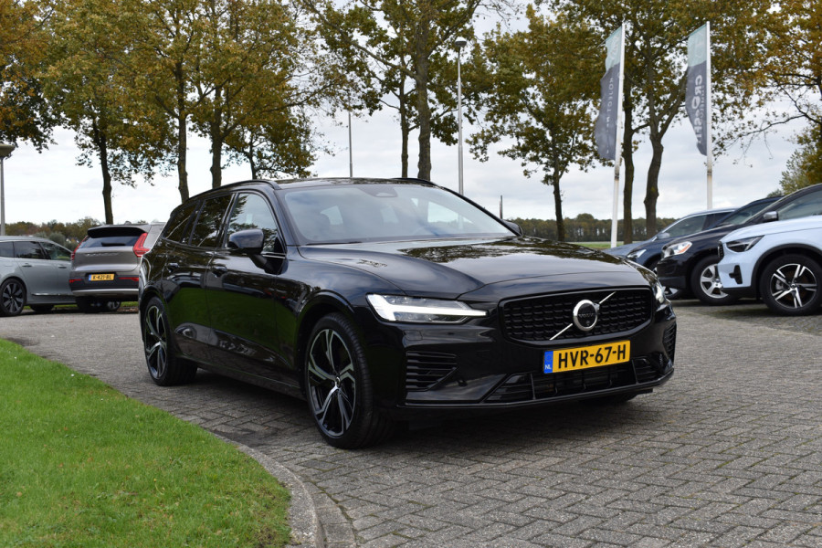 Volvo V60 T6 AWD 350PK Plug-in Hybrid Plus Dark | Lighting | 360 Camera | Harman/Kardon | 19"LMV | Leder | Stuurverwarming