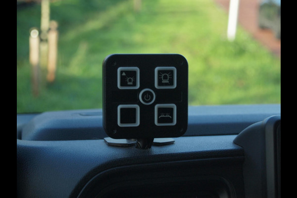 Renault Master T28 2.3 dCi 135 L1H1 | Camera | Trekhaak | 136PK | Nieuwstaat |