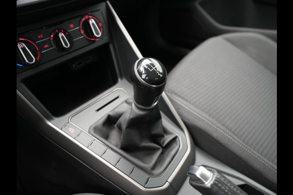 Volkswagen Polo 1.0 TSI 95pk Comfortline Business Navigatie Acc Carplay Dab 30