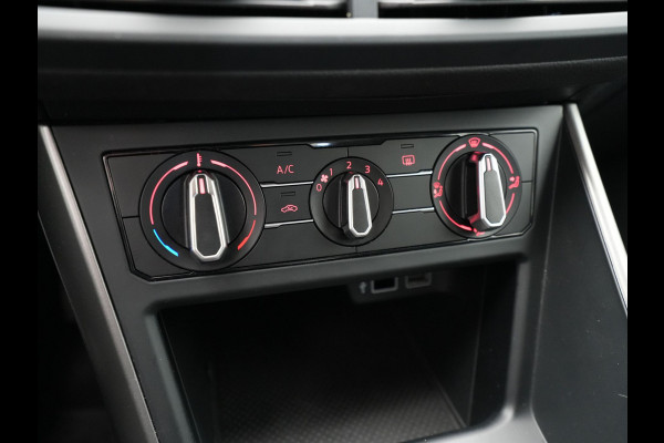 Volkswagen Polo 1.0 TSI 95pk Comfortline Business Navigatie Acc Carplay Dab 30