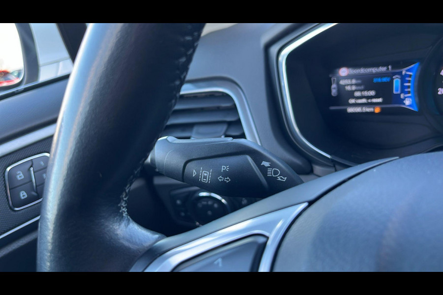 Ford Mondeo Wagon 2.0 IVCT HEV Titanium | Adaptieve cruise control | Trekhaak | Winter pack | Full LED | Vol leder