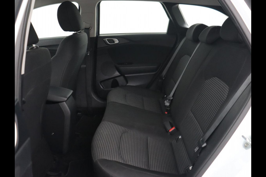 Kia Ceed 1.0 T-GDi Comfortline | Trekhaak | Achteruitrijcamera | Carplay | Cruise Control | LED |
