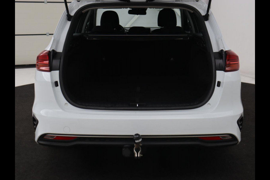 Kia Ceed 1.0 T-GDi Comfortline | Trekhaak | Achteruitrijcamera | Carplay | Cruise Control | LED |
