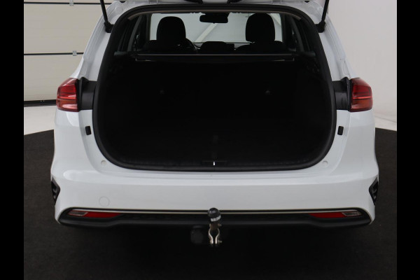 Kia Ceed 1.0 T-GDi Comfortline | Trekhaak | Achteruitrijcamera | Carplay | Cruise Control | LED |