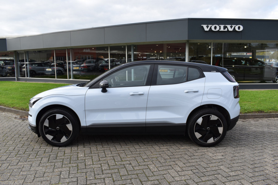 Volvo EX30 Extended Range 272PK Plus 69 kWh | Trekhaak | H&K | ACC | Blis | Stoelverwarming | Camera |