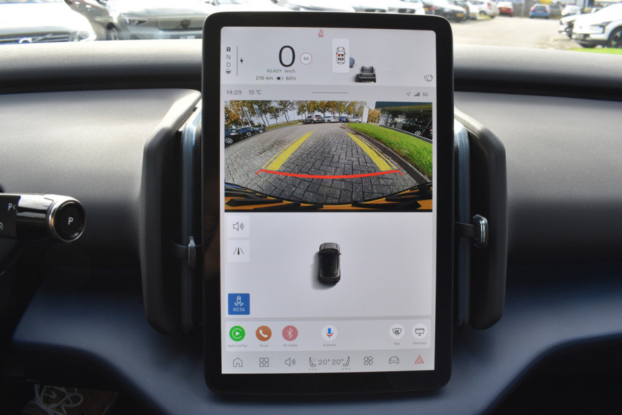 Volvo EX30 Extended Range 272PK Plus 69 kWh | Trekhaak | H&K | ACC | Blis | Stoelverwarming | Camera |