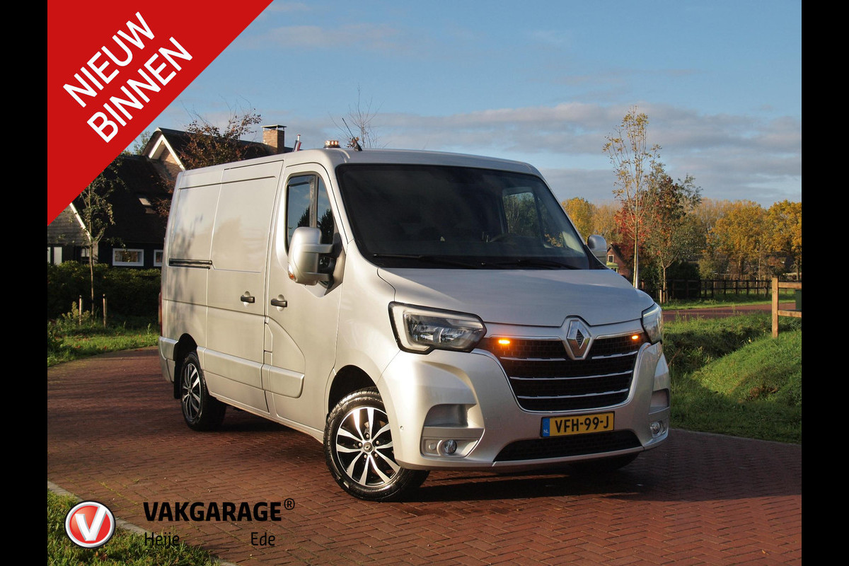 Renault Master T28 2.3 dCi 135 L1H1 | Camera | Trekhaak | 136PK | Nieuwstaat |