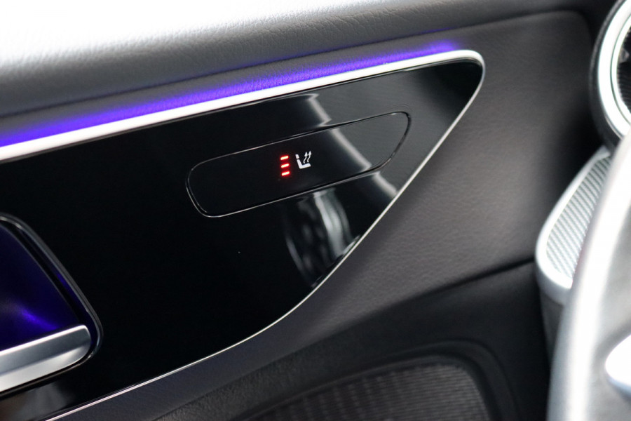 Mercedes-Benz C-Klasse Estate 300 e Luxury Line | Panoramadak | Camera | Cruise Control | Sfeerverlichting | Dodehoekassistent | High Perf. LED | Apple Carplay/Android Auto | Stoelverwarming | Mercedes-Benz C-Klasse Estate 300 e Luxury Line | Panoramadak | Camera | Cruise Control | Sfeerverlichting | Dodehoekassistent | High Perf. LED | Apple Carplay/Android Auto | Stoelverwarming |