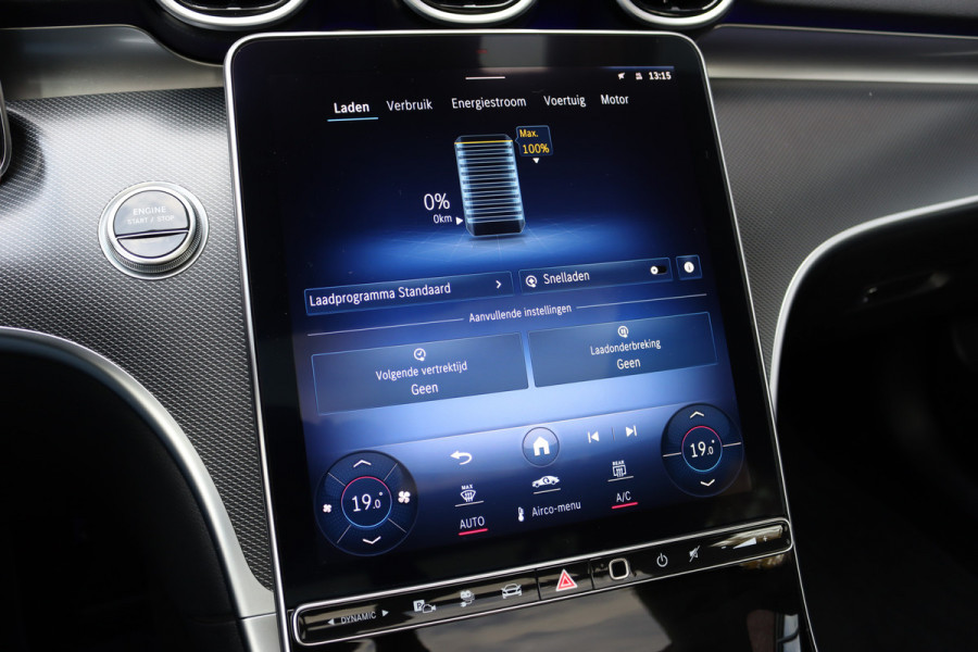 Mercedes-Benz C-Klasse Estate 300 e Luxury Line | Panoramadak | Camera | Cruise Control | Sfeerverlichting | Dodehoekassistent | High Perf. LED | Apple Carplay/Android Auto | Stoelverwarming | Mercedes-Benz C-Klasse Estate 300 e Luxury Line | Panoramadak | Camera | Cruise Control | Sfeerverlichting | Dodehoekassistent | High Perf. LED | Apple Carplay/Android Auto | Stoelverwarming |