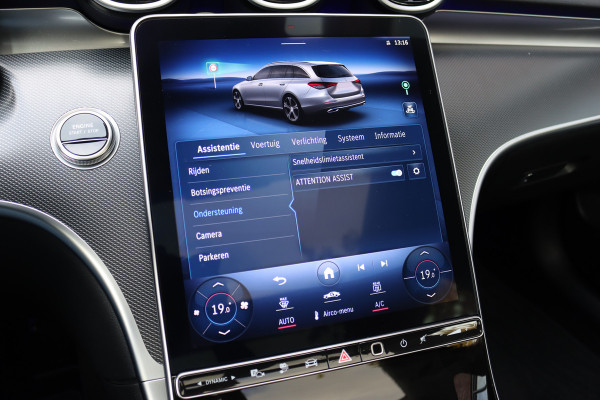 Mercedes-Benz C-Klasse Estate 300 e Luxury Line | Panoramadak | Camera | Cruise Control | Sfeerverlichting | Dodehoekassistent | High Perf. LED | Apple Carplay/Android Auto | Stoelverwarming | Mercedes-Benz C-Klasse Estate 300 e Luxury Line | Panoramadak | Camera | Cruise Control | Sfeerverlichting | Dodehoekassistent | High Perf. LED | Apple Carplay/Android Auto | Stoelverwarming |