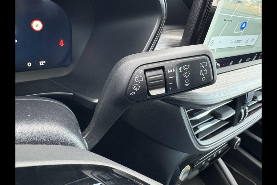 Ford Kuga 2.5 FHEV Active X | 190pk | Driver Assistance Pack | Technology Pack | Winterpack | Panoramadak | All Weather Banden | Geen stekker nodig