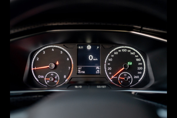 Volkswagen T-Cross 1.0 TSI R-Line | LED | Stoel verw. | Climate control | Adapt. Cr. | Prijs Rijklaar!!