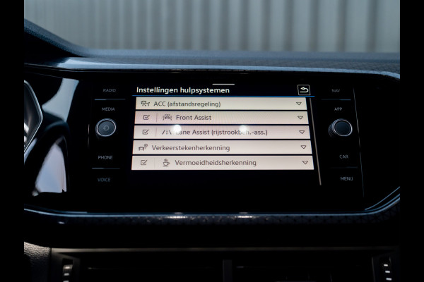 Volkswagen T-Cross 1.0 TSI R-Line | LED | Stoel verw. | Climate control | Adapt. Cr. | Prijs Rijklaar!!