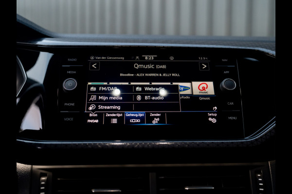 Volkswagen T-Cross 1.0 TSI R-Line | LED | Stoel verw. | Climate control | Adapt. Cr. | Prijs Rijklaar!!