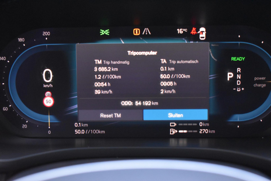 Volvo XC60 T6 350PK Automaat Plug-in hybrid AWD R-Design / Navigatie / Luchtvering / 360 Camera / Adaptieve Cruise Control / Schuif-kanteldak / Head-up Display / Stuurverwarming / Stoelverwarming v+a / Elektr. Achterklep / Elektr. Trekhaak / Elektr. sstoelen met geheugen