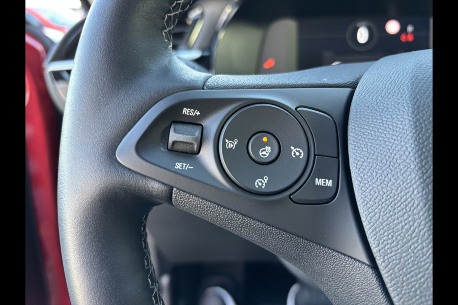 Opel CORSA-E Elegance 50 kWh | Camera | Parkeersensoren voor en achter |
