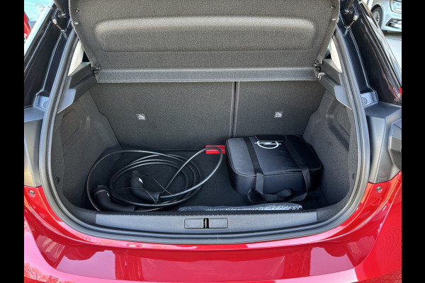 Opel CORSA-E Elegance 50 kWh | Camera | Parkeersensoren voor en achter |