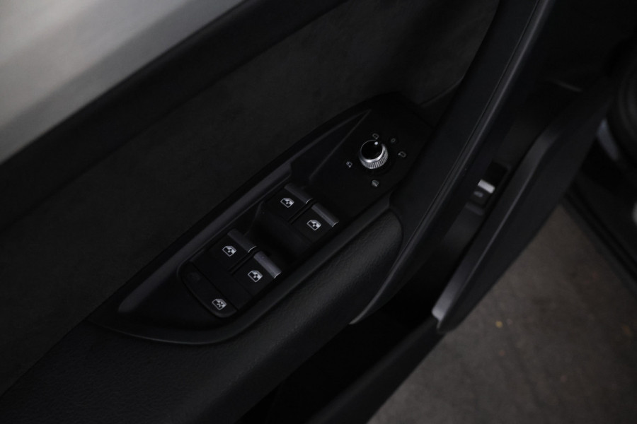 Audi Q5 55 TFSI e quattro Competition S-line B+B, Virtual, Panorama, Etc.