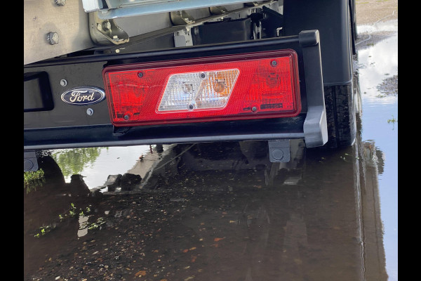 Ford Transit 350 2.0 TDCI L4H1 Trend RWD | 130pk | SCI | Geïsoleerde Bakwagen! | Zijdeur | Deuren achter | Airco | Cruise control | BPM VRIJ