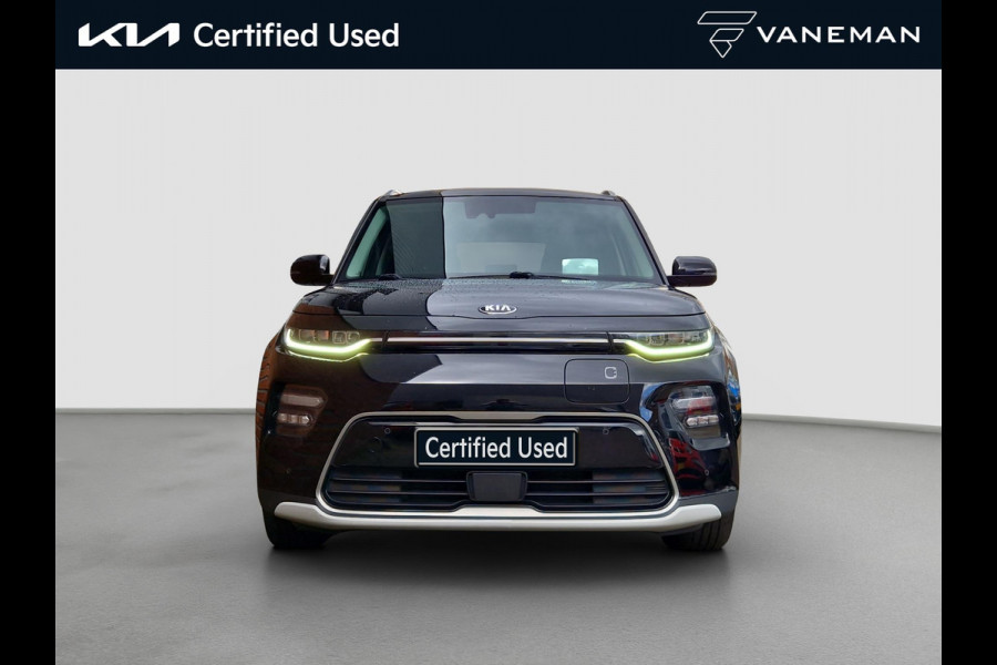 Kia e-Soul ExecutiveLine 64 kWh | Stoelventilatie | Climate | Camera | PDC | Dodehoek | HUD | 3 Fase